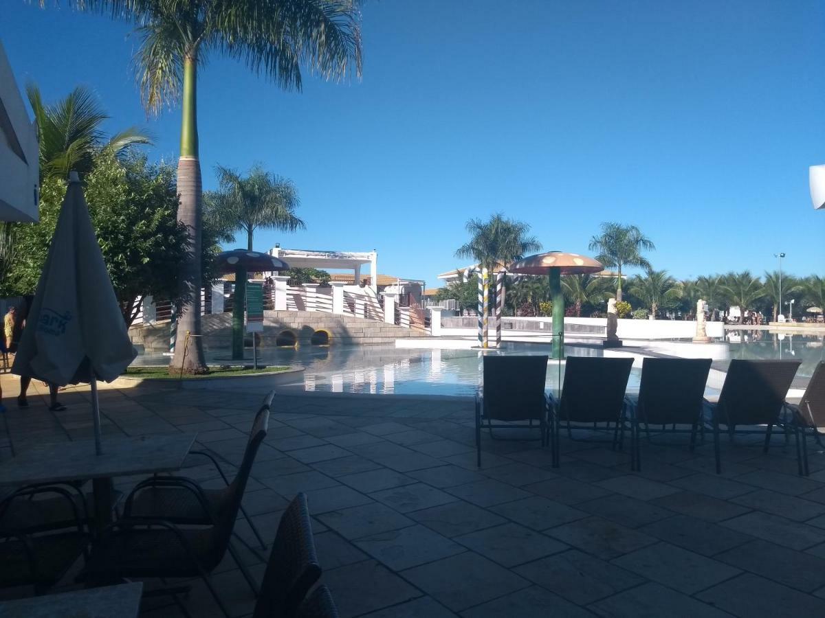 Apto Lacqua Diroma I Caldas Novas Bagian luar foto